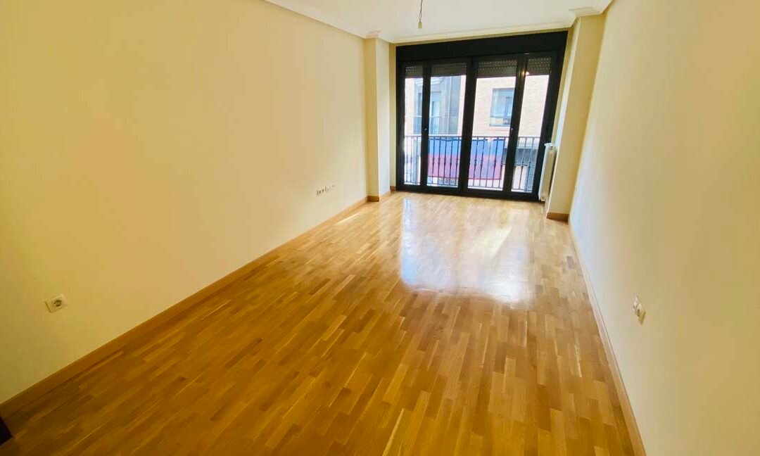 PISO A ESTRENAR