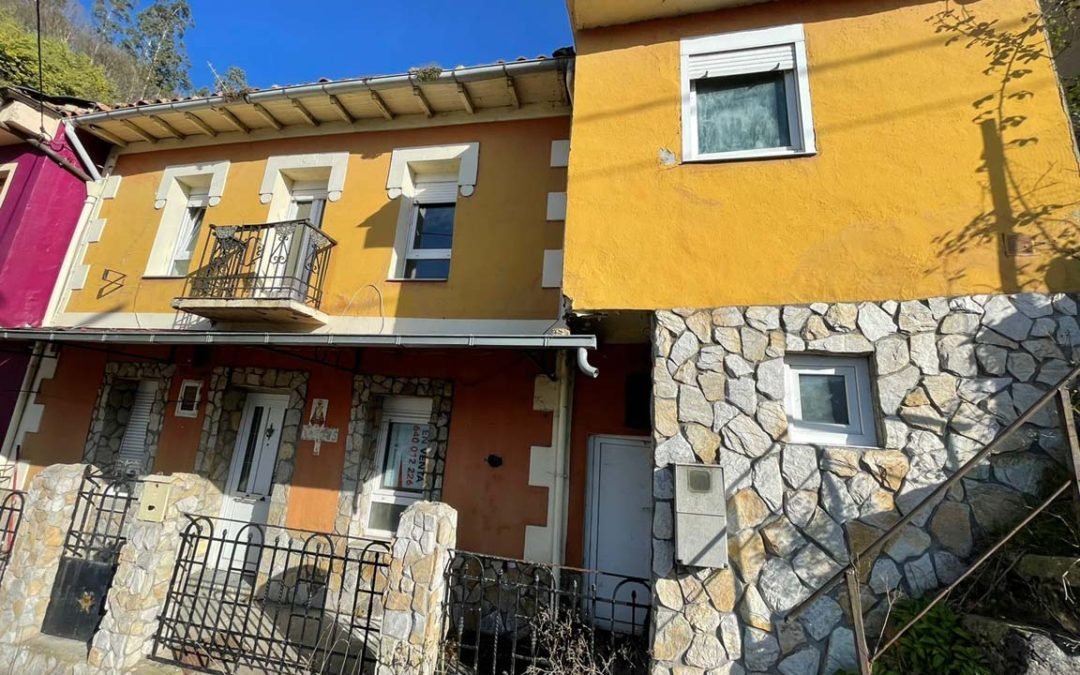 Casa en venta Asturias, San Martin Del Rey Aurelio