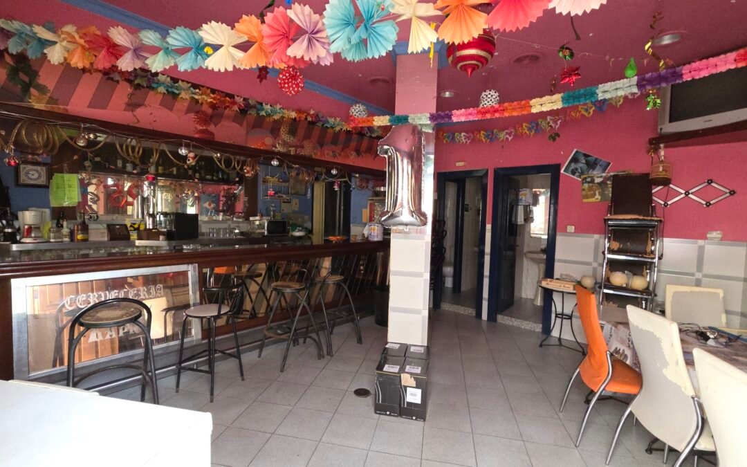 Local Alquiler El Entrego, San Martin Del Rey Aurelio