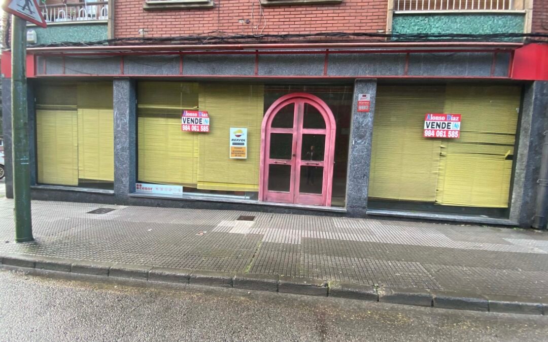 Local Comercial a la calle Venta Sotrondio, San Martin Del Rey Aurelio